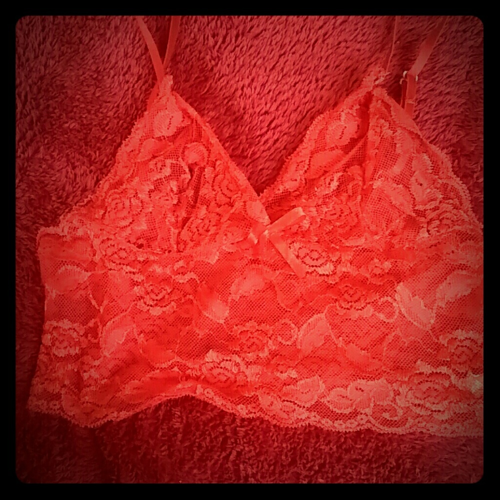 LACE BRA